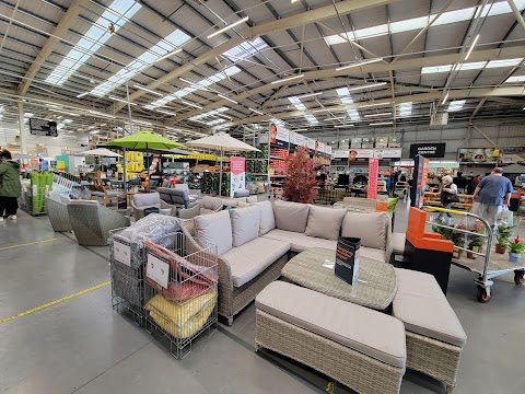 B&Q Manchester - Trafford Park