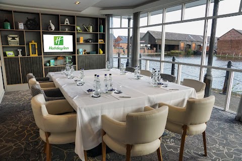 Holiday Inn Ellesmere Port - Cheshire Oaks, an IHG Hotel