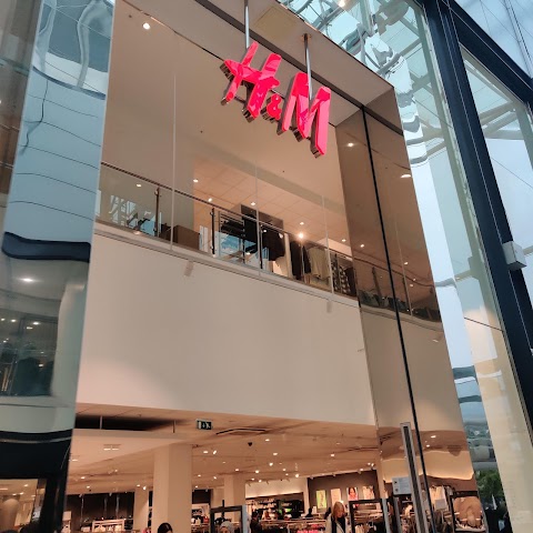 H&M