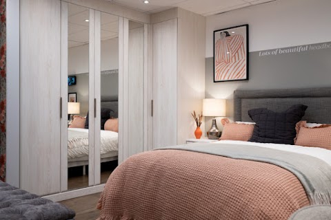 Hammonds Fitted Wardrobes, Sliding Wardrobes and Home Office Furniture