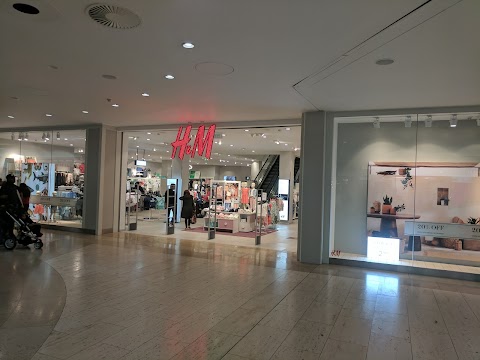 H&M