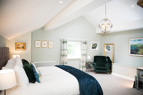 Overlea Farm - Luxury Holiday Apartments - Cowshed and Barn