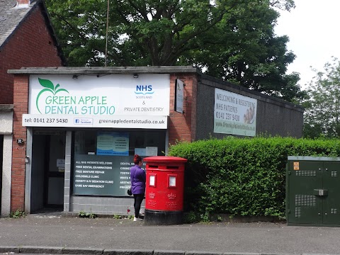 Green Apple Dental Studio