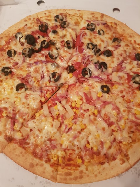 Olivera chicken and pizza