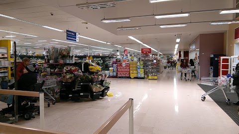 Tesco Superstore