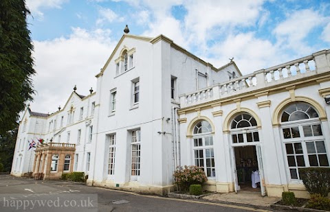 Court Colman Manor and Hotel