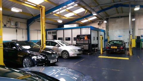 Elite Cars Ltd - Land Rover Specialist - Range Rover Specialist - Jaguar Specialist