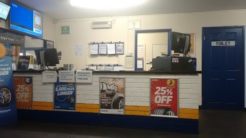 Kwik Fit - Weston-Super-Mare - Worle