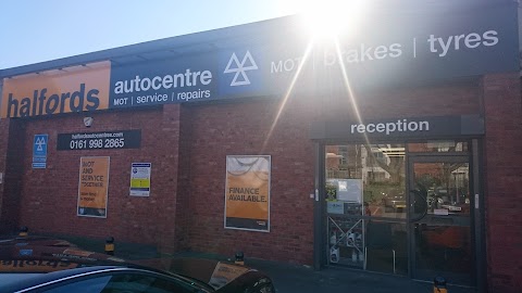 Halfords Autocentre Manchester (Northenden)