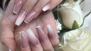 Vivian Nails & Beauty