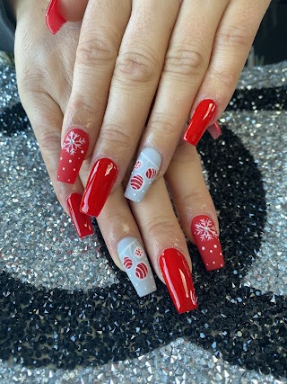 Kellys Nails & Beauty