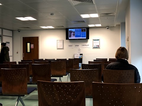 Irish Passport & Visa Office - London