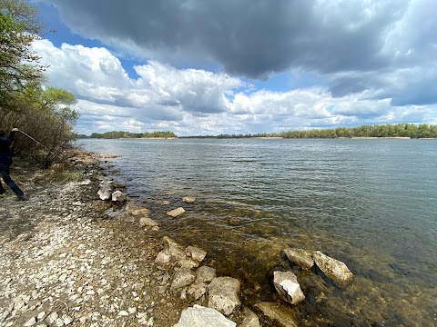 Берег Дніпра