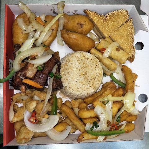 Lucky House Chinese Takeaway