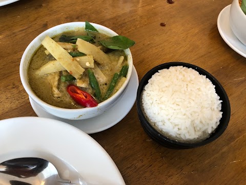 Fitou's Thai Restaurant