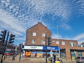 Barkingside Food Store