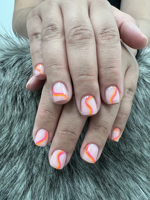 Lilly's Nails