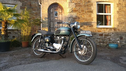 Montys Classic Motorcycles