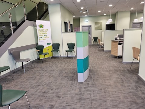 Specsavers Opticians and Audiologists Sheffield - The Moor