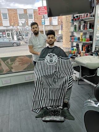 Top cuts barber