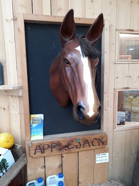 Applejack Barn