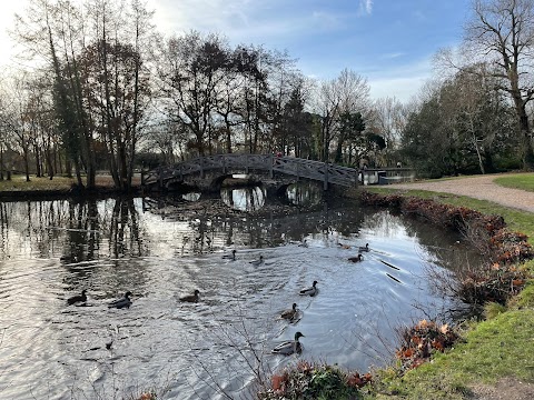 Staunton Country Park