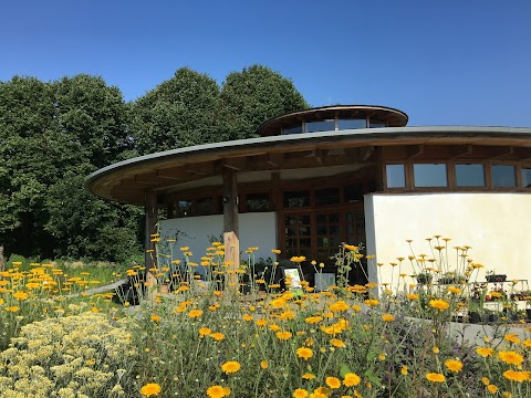 Tuppenny Barn