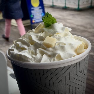 Mint & Mocha on Penarth Pier