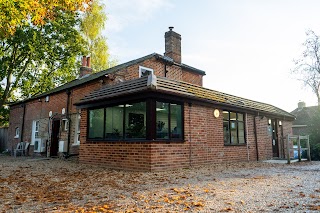 Adelaide Veterinary Centre