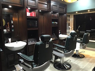 Groomed Barber Club and Male Grooming