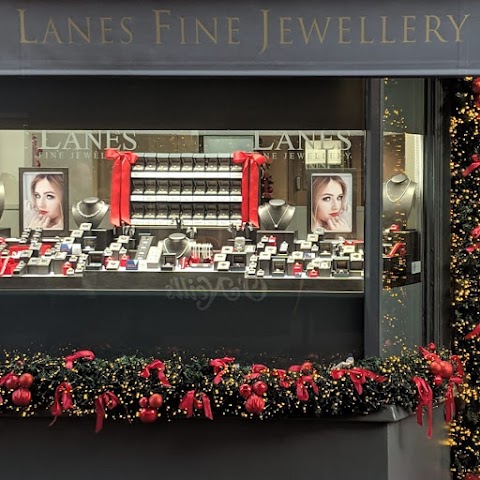 Lanes Fine Jewellery, Leicester | Luxury Jewellery & Engagement Rings