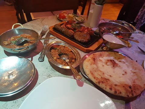 Shadwell Tandoori Restaurant