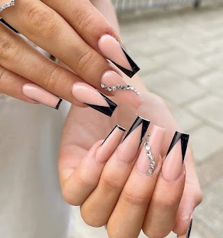 Queen Nails Bar