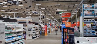 B&Q Huddersfield