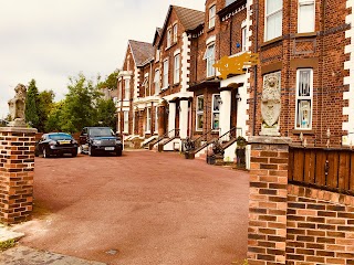 Castle Lodge Guest House