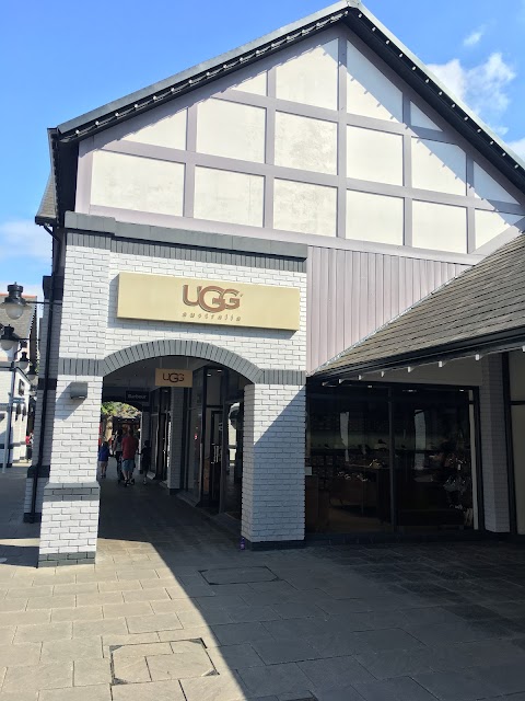 UGG Cheshire Oaks