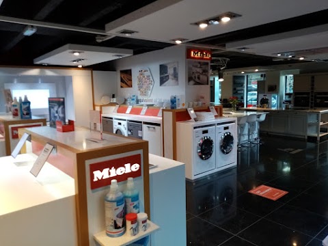 Ati Miele Centre