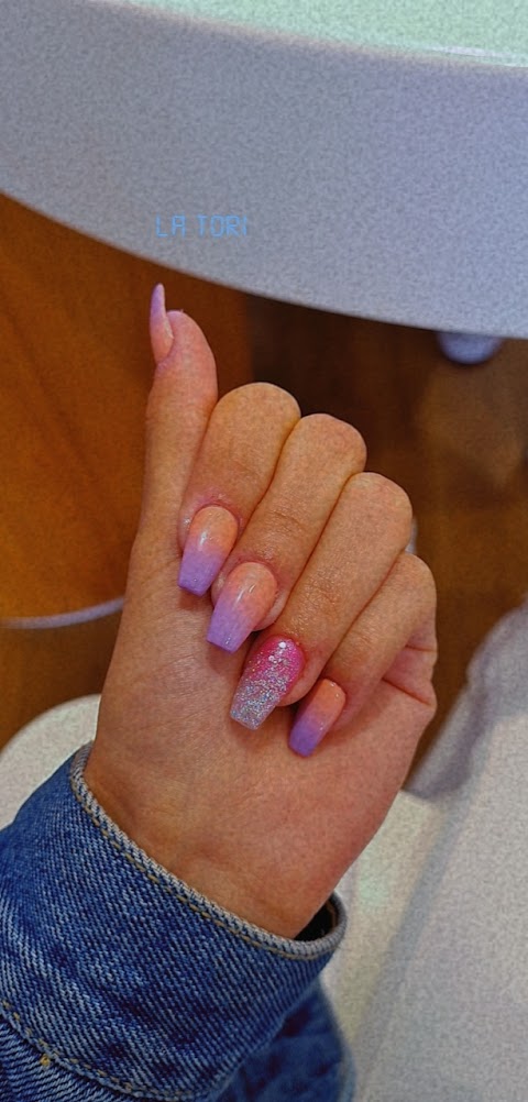 Diamond Luxe Nails & Spa