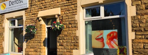 The Peaks Dental & Implant Centre