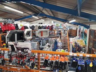 Force 4 Chandlery Shamrock Southampton