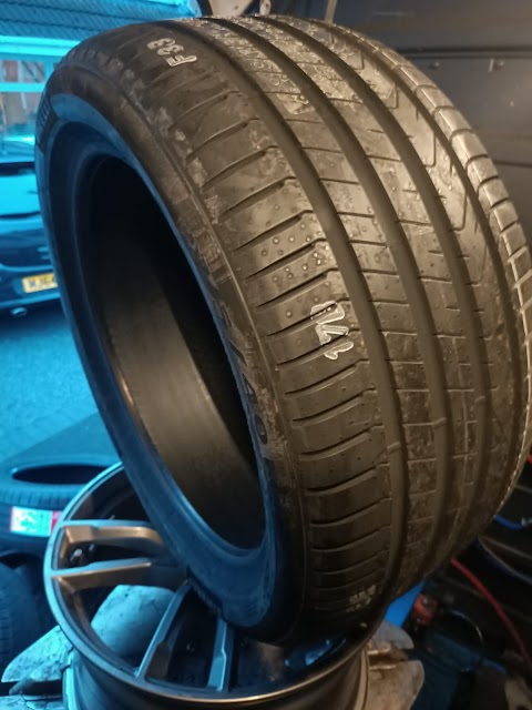 Apex Mobile Tyres