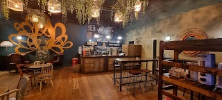 Roots Coffee Lounge