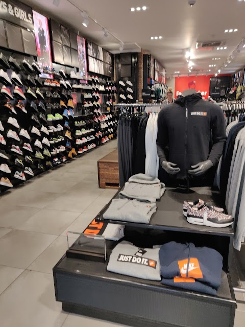 Foot Locker