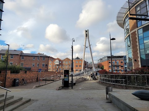 Leonardo Hotel Leeds - Formerly Jurys Inn