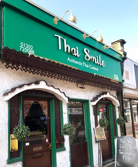 Thai Smile