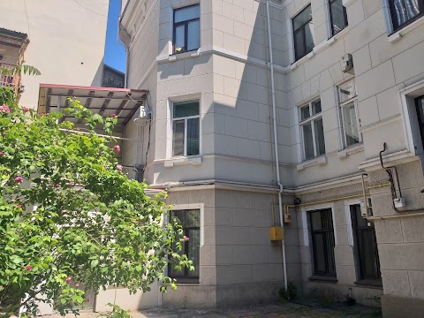 Apartment on Preobrazhenskaya street