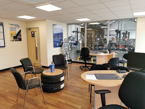 Kwik Fit - Shrewsbury - Featherbed Lane