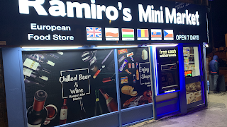 Ramiros mini market