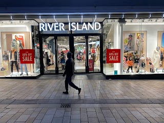 River Island