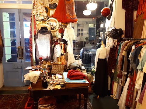 Elaine's Vintage Clothing